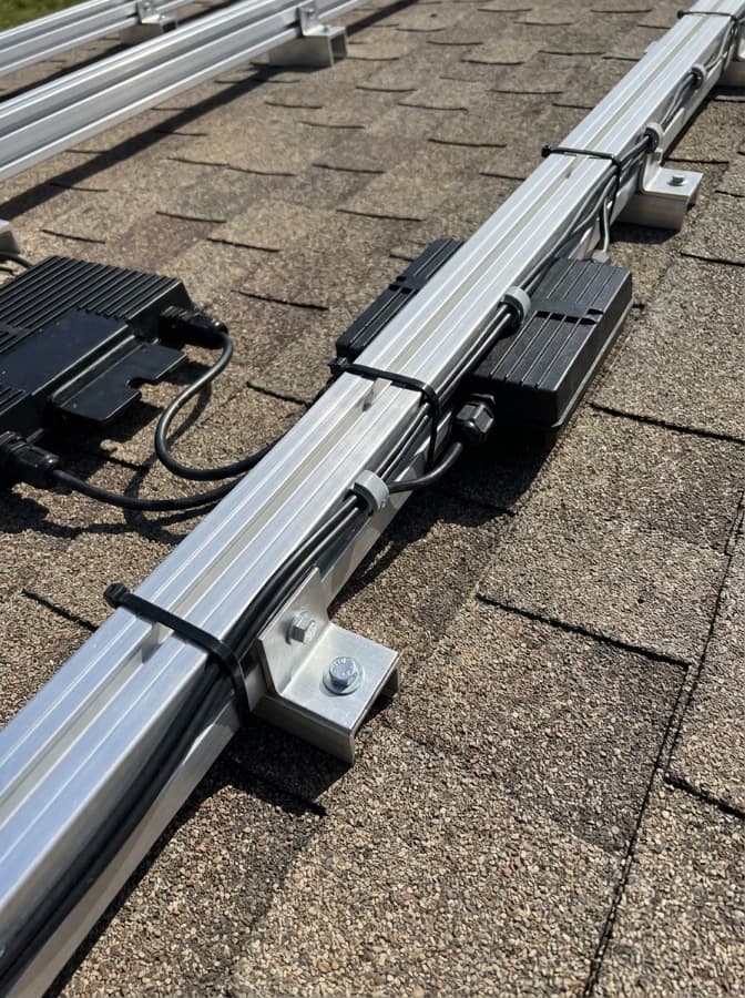Racking photo, Stark rooftop PV